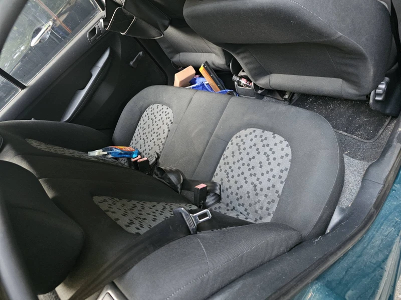 Skoda Fabia, снимка 9 - Автомобили и джипове - 52369078