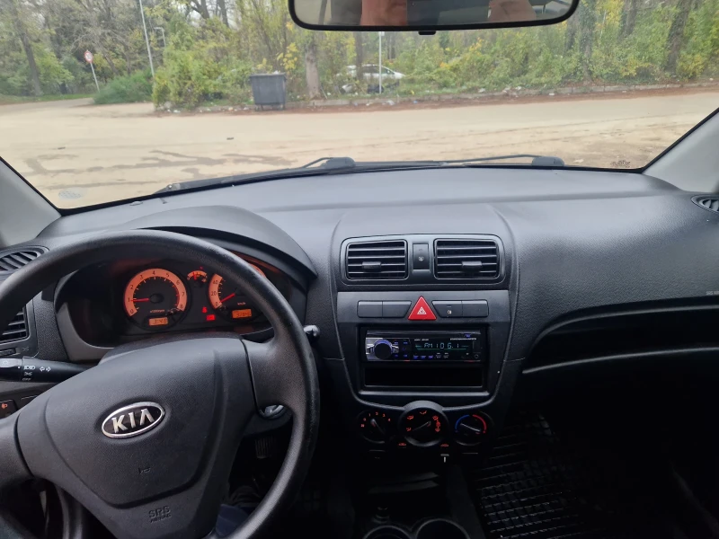 Kia Picanto 1.0 Navigator, снимка 12 - Автомобили и джипове - 52433721
