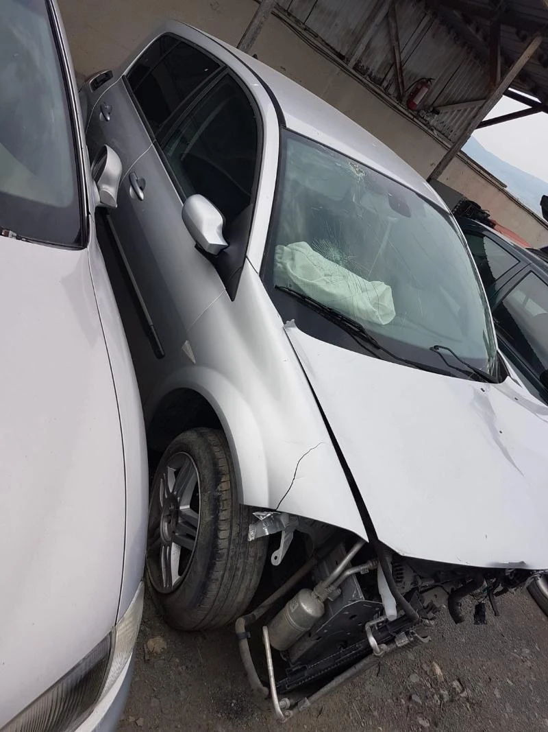Renault Megane 1,6 16 ����� ���������  | Mobile.bg � ����������� 2