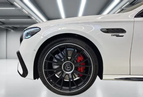Mercedes-Benz E 53 AMG 4Matic+ = Premium Plus = Гаранция, снимка 5 - Автомобили и джипове - 55298803