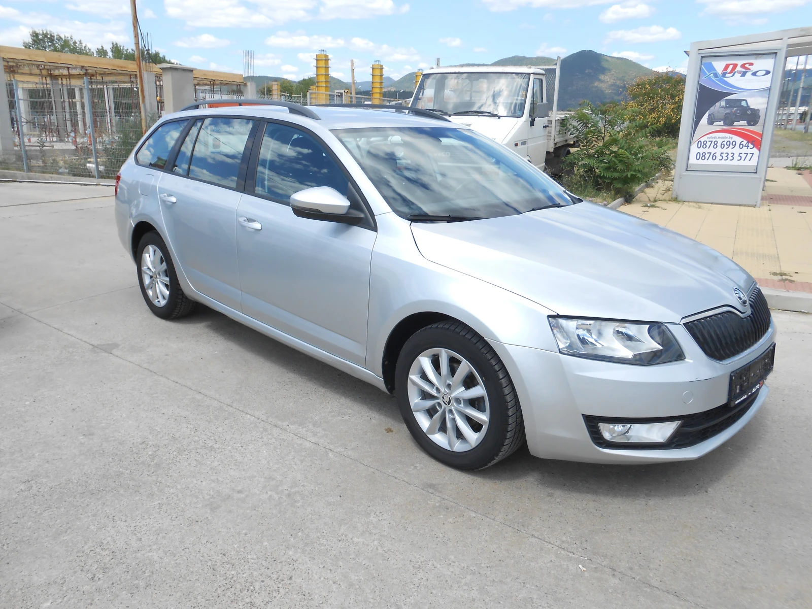 Skoda Octavia 1.6d-Navi-Automat-Euro-6B - изображение 3