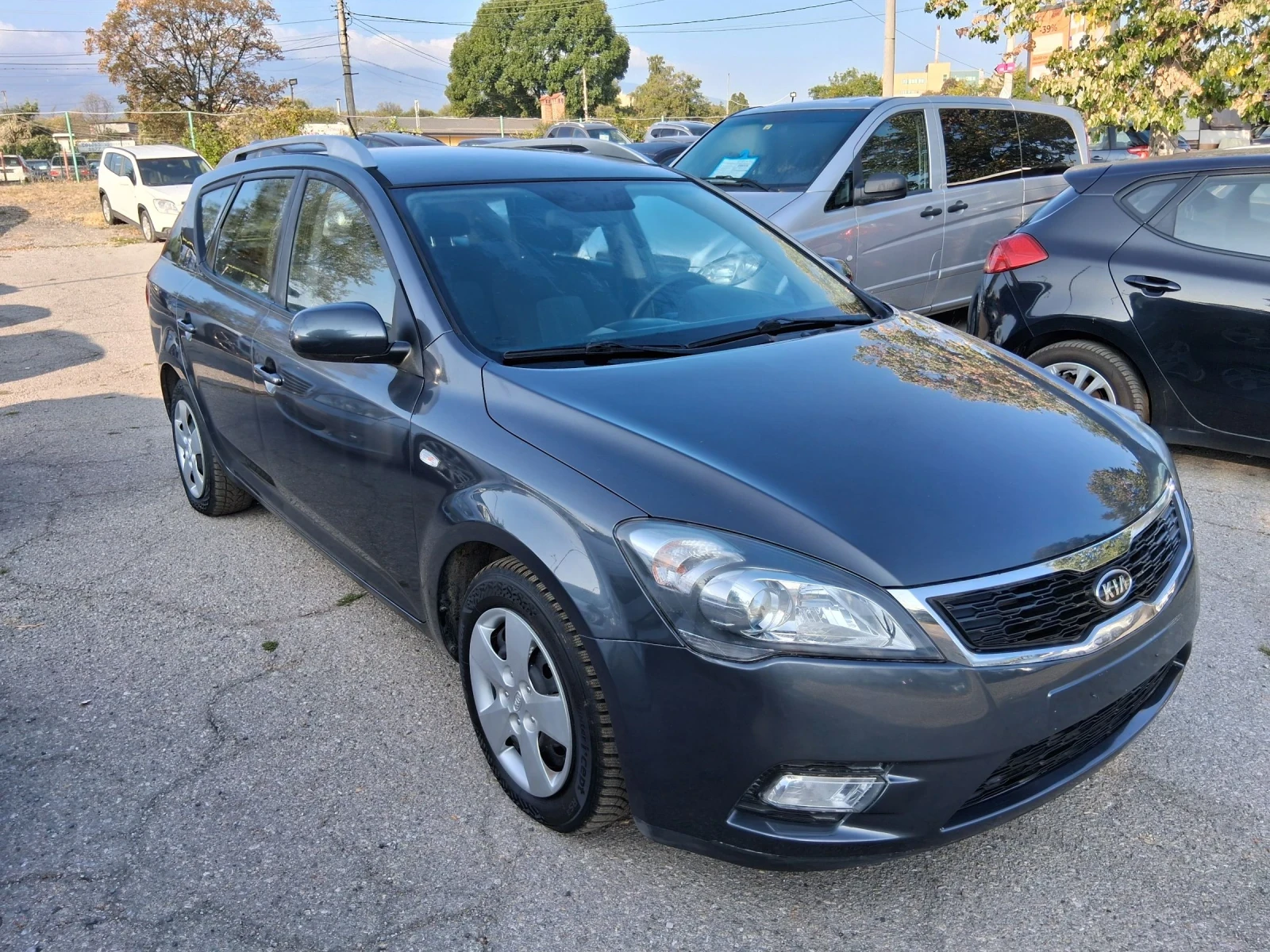 Kia Ceed 1.6 като нова  - изображение 2
