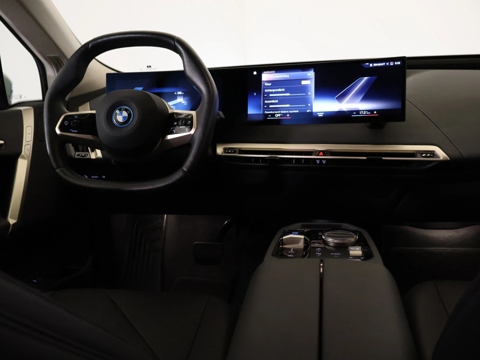 BMW iX BMW iX 40 - xDrive - изображение 5