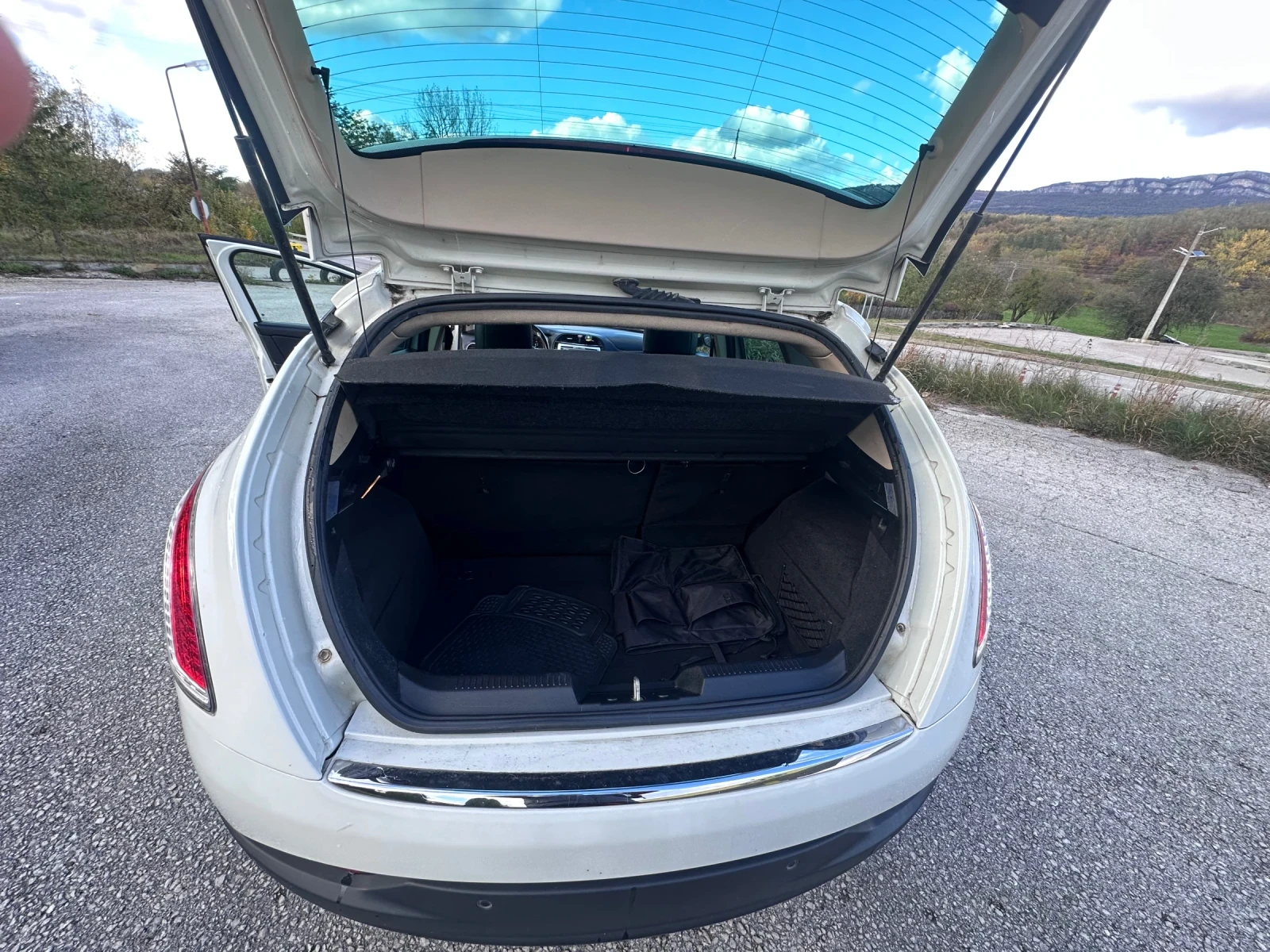 Lancia Delta 1.6 M-jet 120  2011    !! | Mobile.bg   12