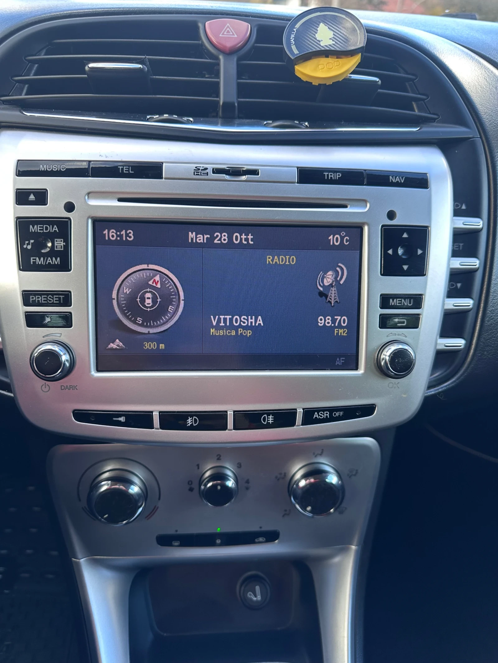 Lancia Delta 1.6 M-jet 120  2011    !! | Mobile.bg   14