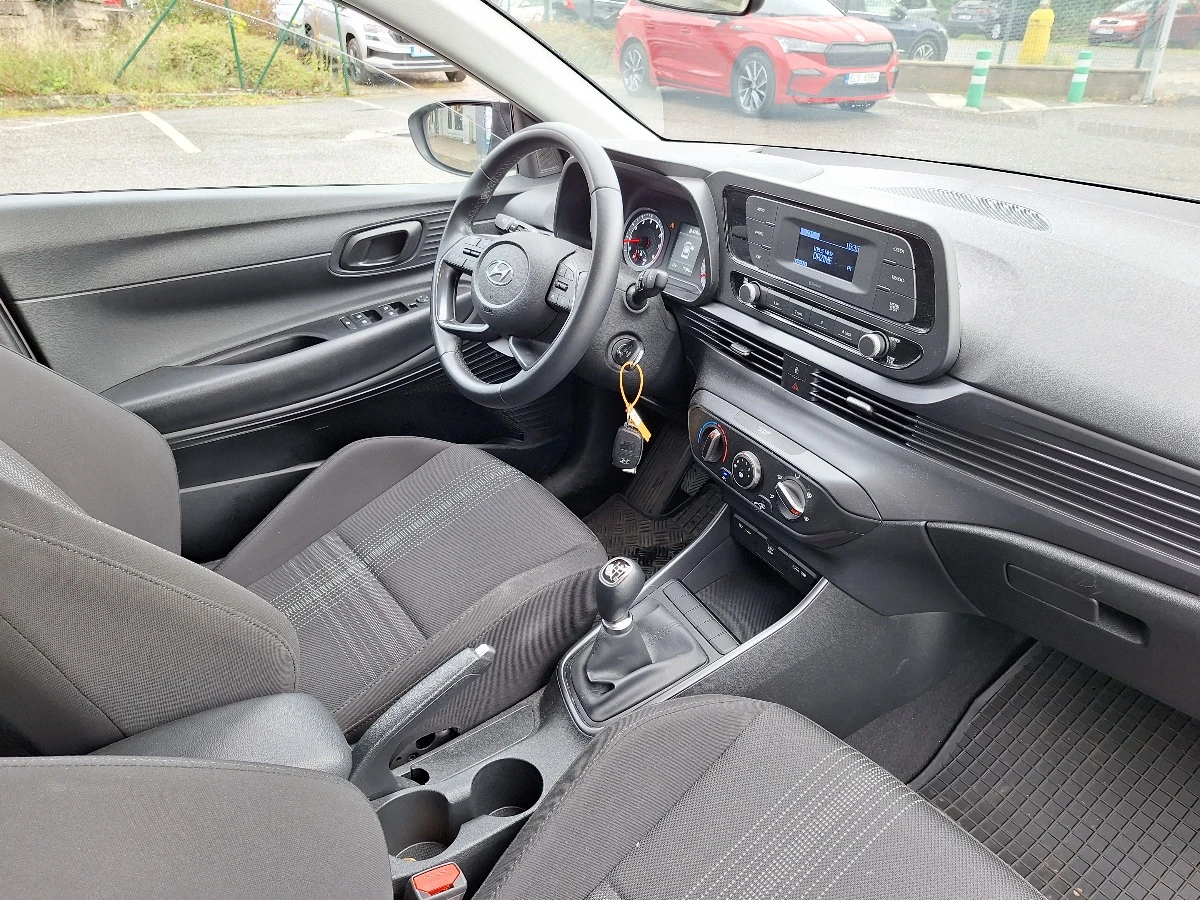 Hyundai Bayon 1.2i Comfort Club - изображение 7