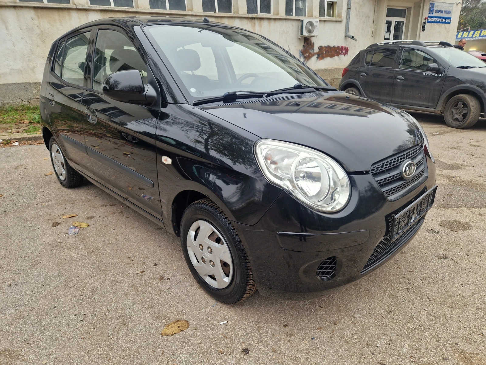 Kia Picanto 1.0 Navigator - изображение 2