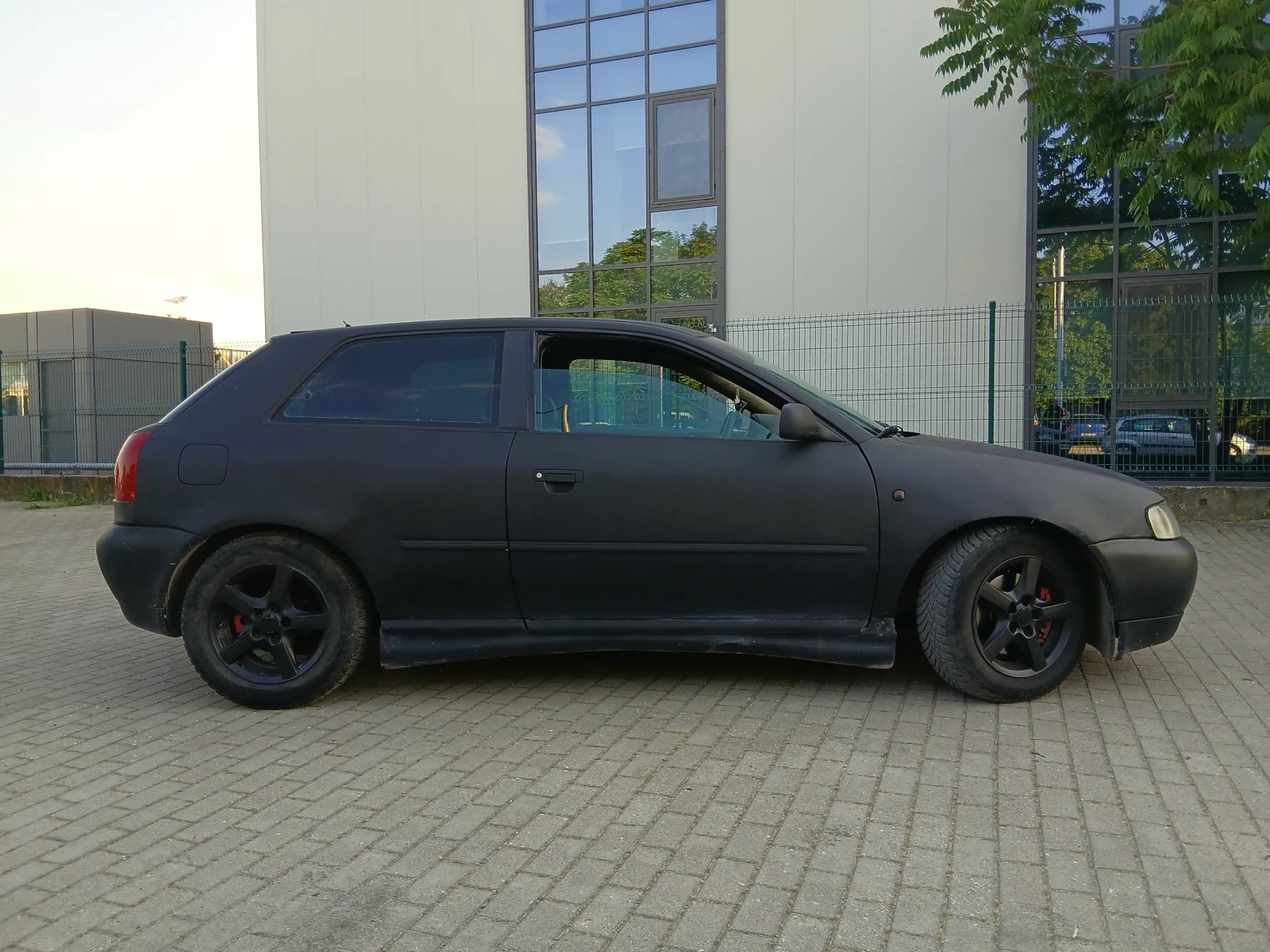 Audi A3 1.8Т , снимка 2 - Автомобили и джипове - 54683195
