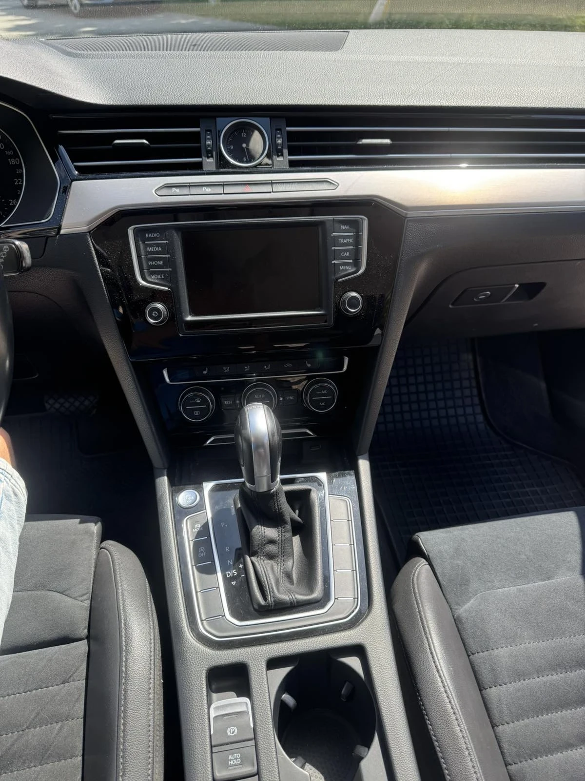 VW Passat, снимка 9 - Автомобили и джипове - 54743112