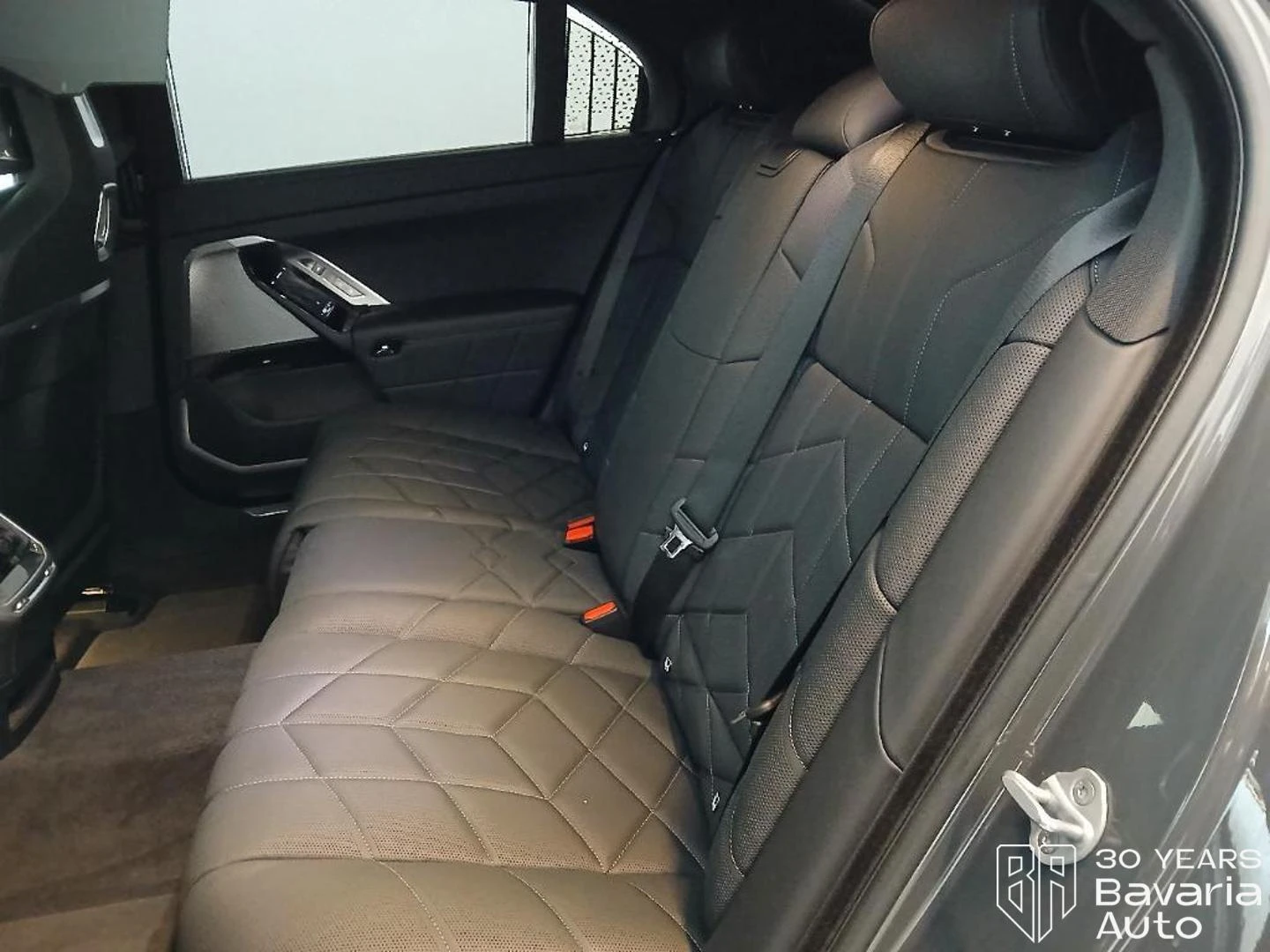 BMW 740 d xDrive M Sport Paket, снимка 7 - Автомобили и джипове - 54814697