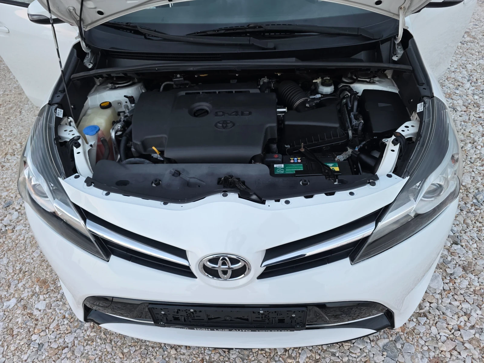 Toyota Verso 2.0 d4d Facelift Navi Панорама , снимка 16 - Автомобили и джипове - 55414946