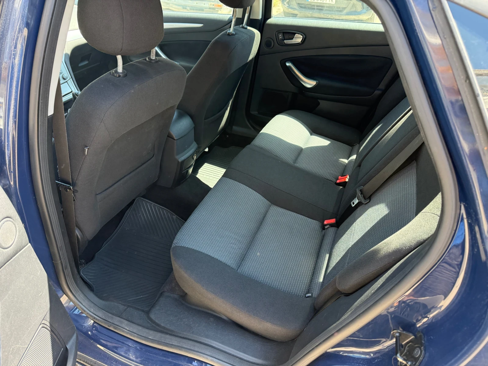 Ford Mondeo 1.8 TDCI, снимка 7 - Автомобили и джипове - 55671986