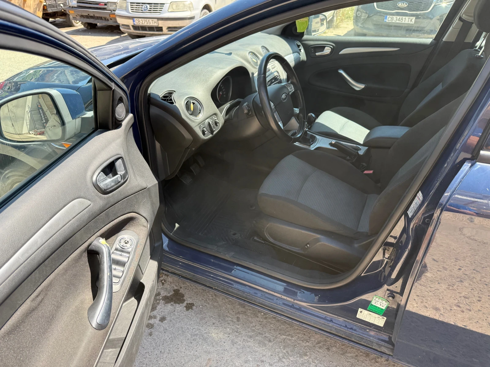 Ford Mondeo 1.8 TDCI, снимка 6 - Автомобили и джипове - 55671986