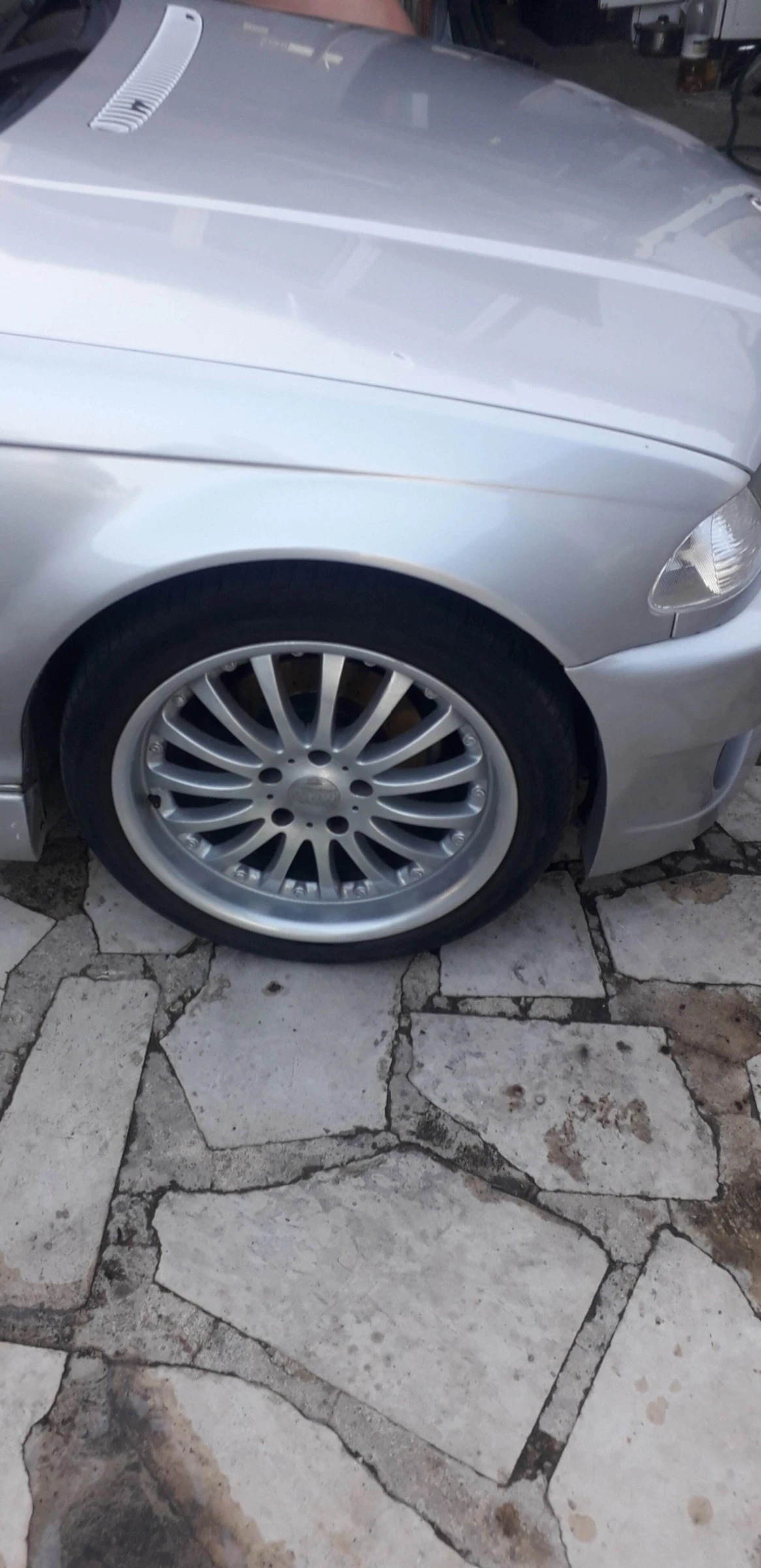 BMW 320 I, снимка 6 - Автомобили и джипове - 55743650