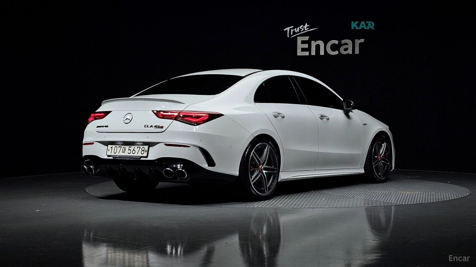Mercedes-Benz CLA 45 AMG S* 4MATIC* КАМЕРА* ХЕДЪП* ПОДГРЕВ* SUNROOF* , снимка 3 - Автомобили и джипове - 55832943
