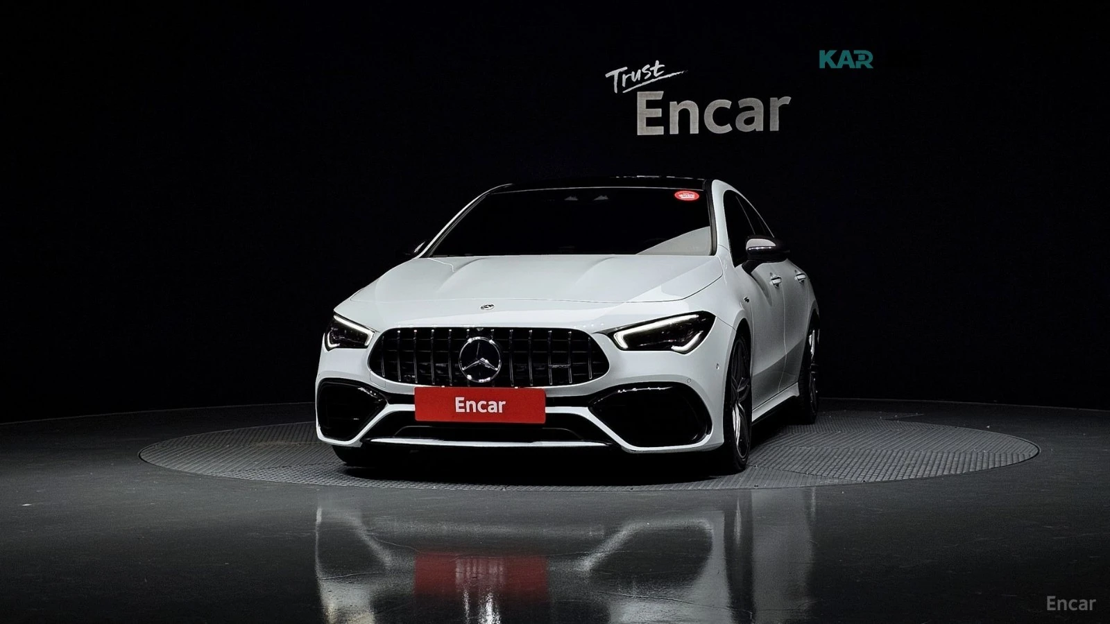 Mercedes-Benz CLA 45 AMG S* 4MATIC* КАМЕРА* ХЕДЪП* ПОДГРЕВ* SUNROOF* , снимка 2 - Автомобили и джипове - 55832943