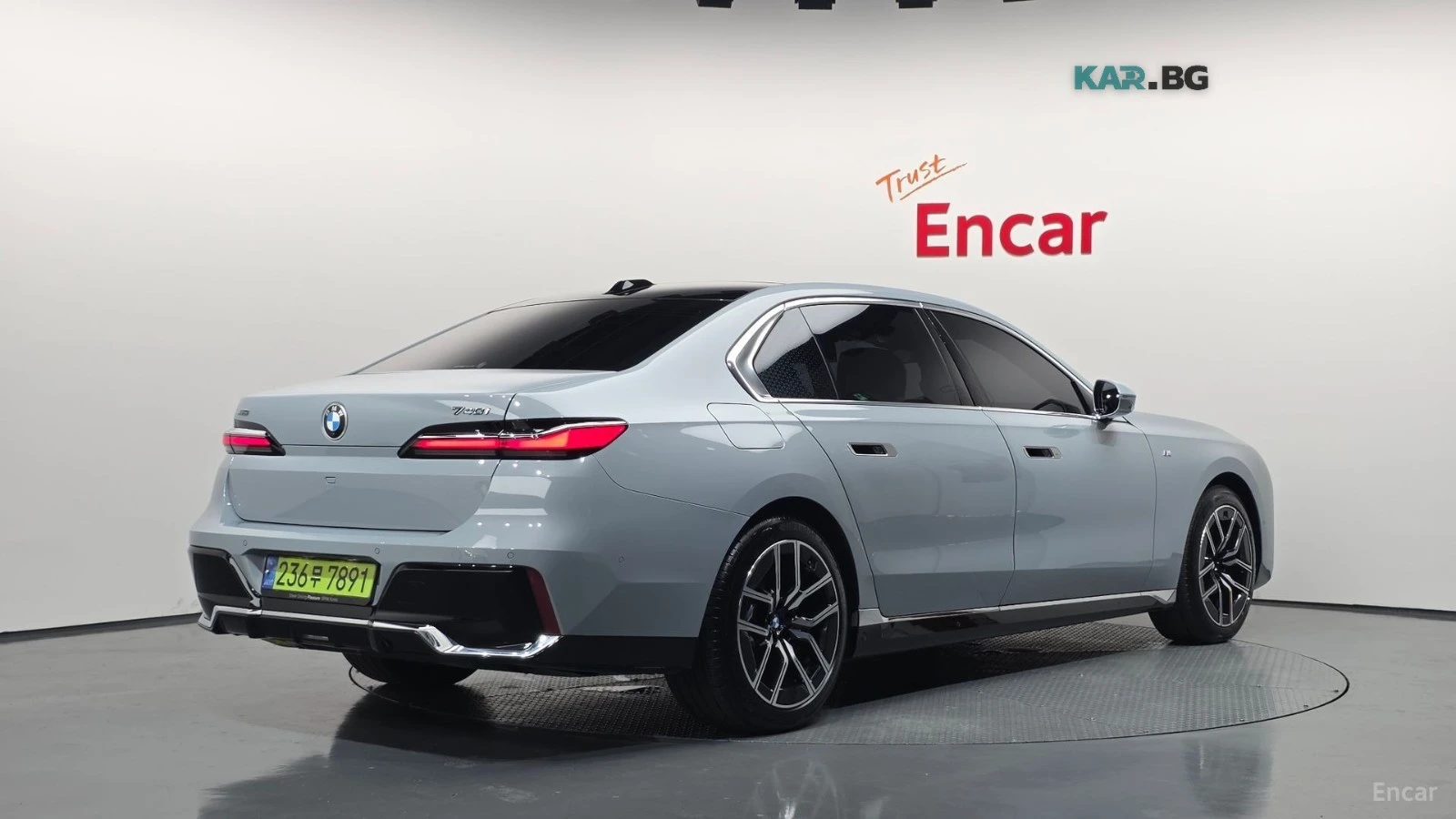 BMW 740 xDrive M* TV* ������ �������* ������ | Mobile.bg � ����������� 2