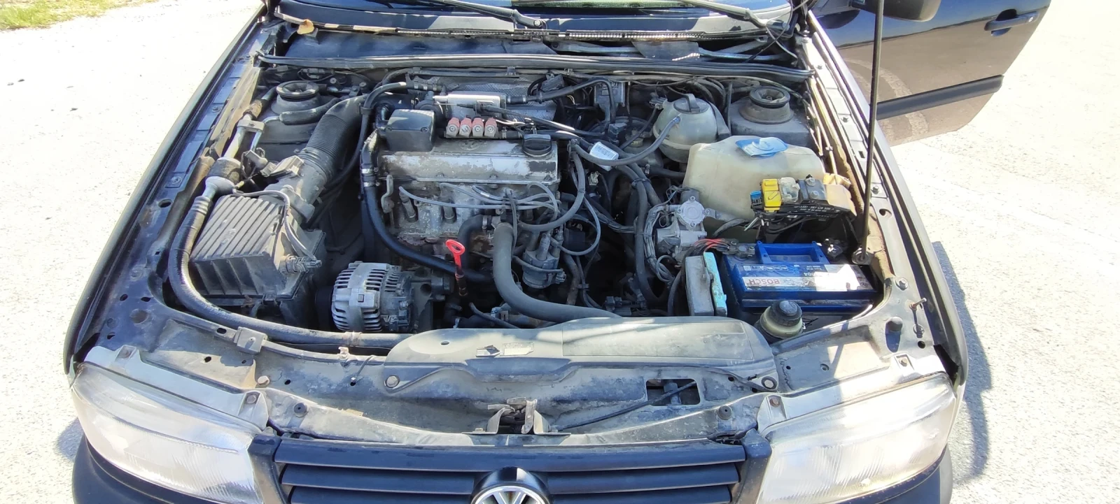 VW Passat, снимка 16 - Автомобили и джипове - 56163930