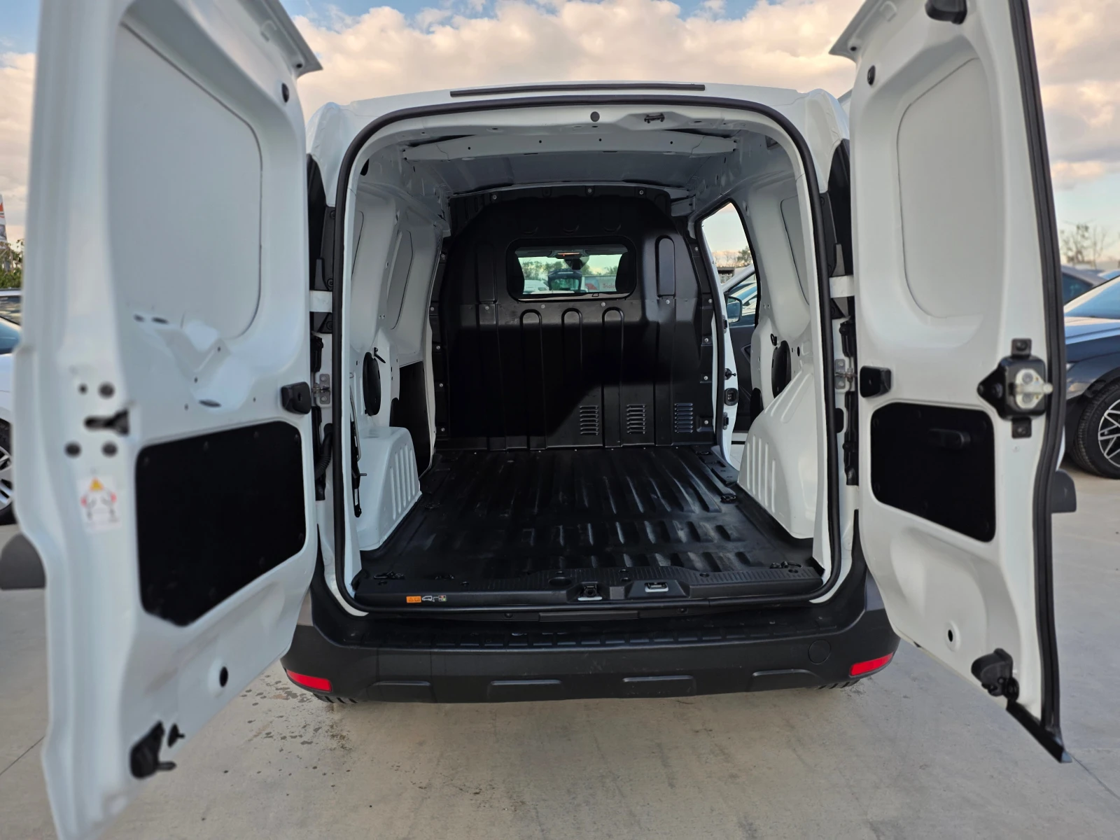 Renault Express ���-1, 5DCI-6�� | Mobile.bg � ����������� 11