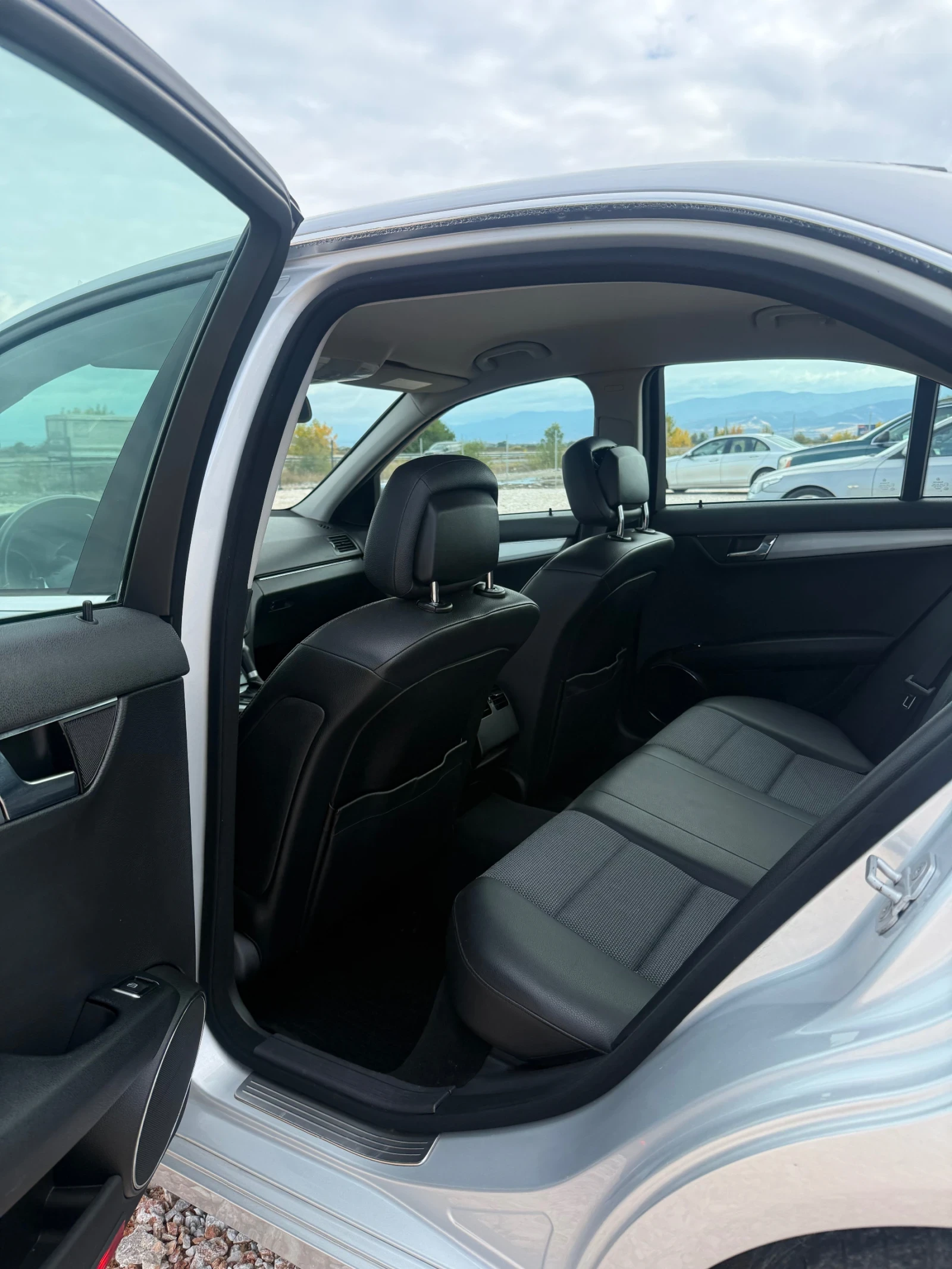 Mercedes-Benz C 350 | Mobile.bg � ����������� 6