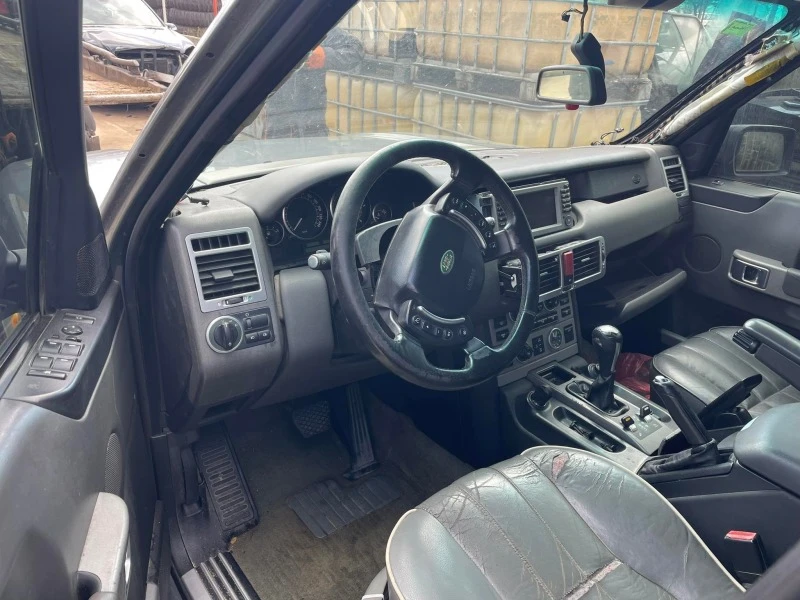 Land Rover Range rover 3.0, снимка 6 - Автомобили и джипове - 40520002