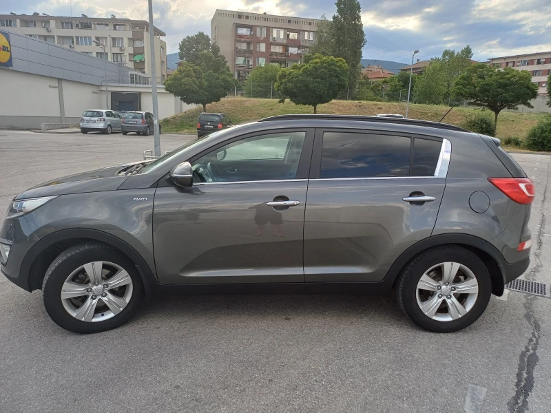 Kia Sportage 2000, снимка 2 - Автомобили и джипове - 47487800