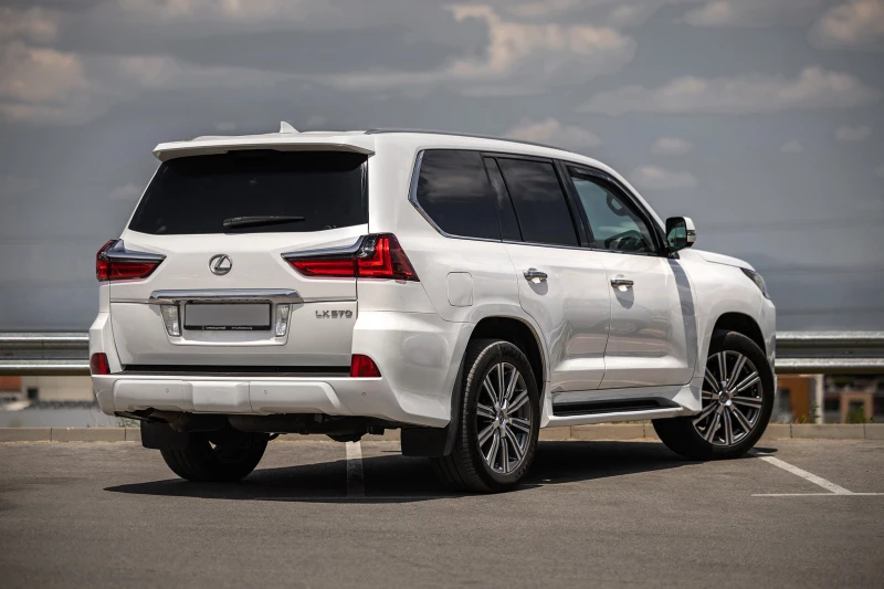 Lexus LX 570, снимка 5 - Автомобили и джипове - 52589680