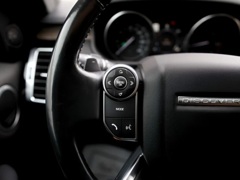 Land Rover Discovery * HSE * * DIESEL AIR RIDE SUSPENSION* * * CARFAX *, снимка 13 - Автомобили и джипове - 52924167