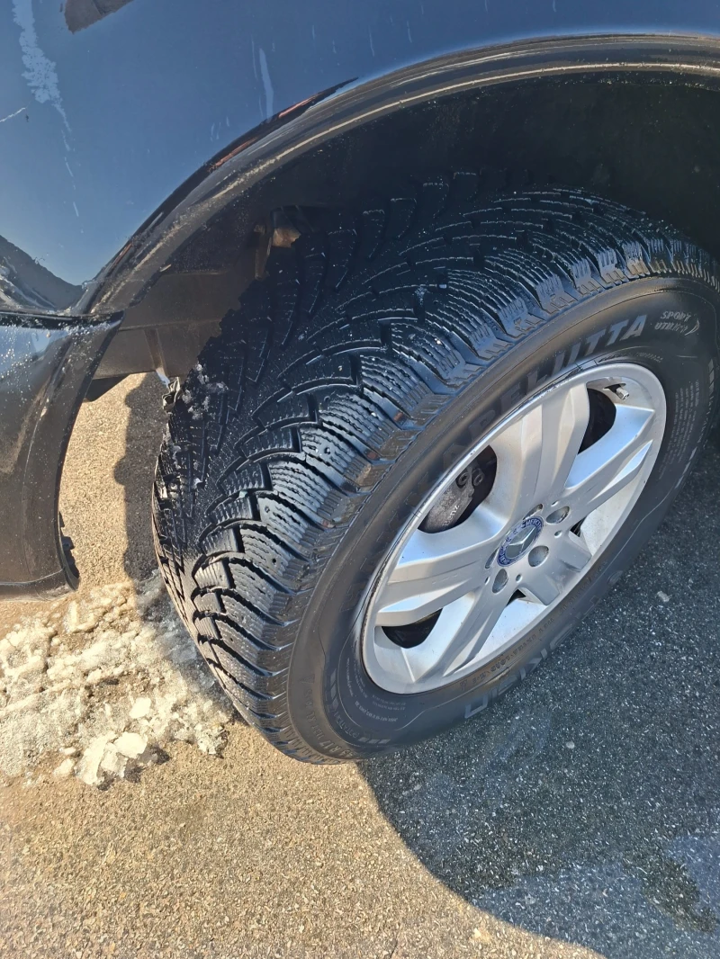 Mercedes-Benz ML 270, снимка 9 - Автомобили и джипове - 53240389