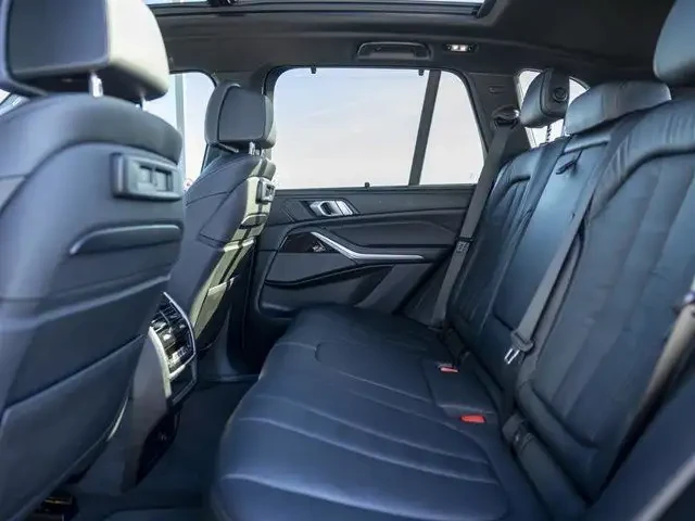 BMW X5 * ФИКСИРАНА ЦЕНА * CARFAX* ОПЦИЯ ЗА ФИНАНСИРАНЕ* , снимка 13 - Автомобили и джипове - 53229043