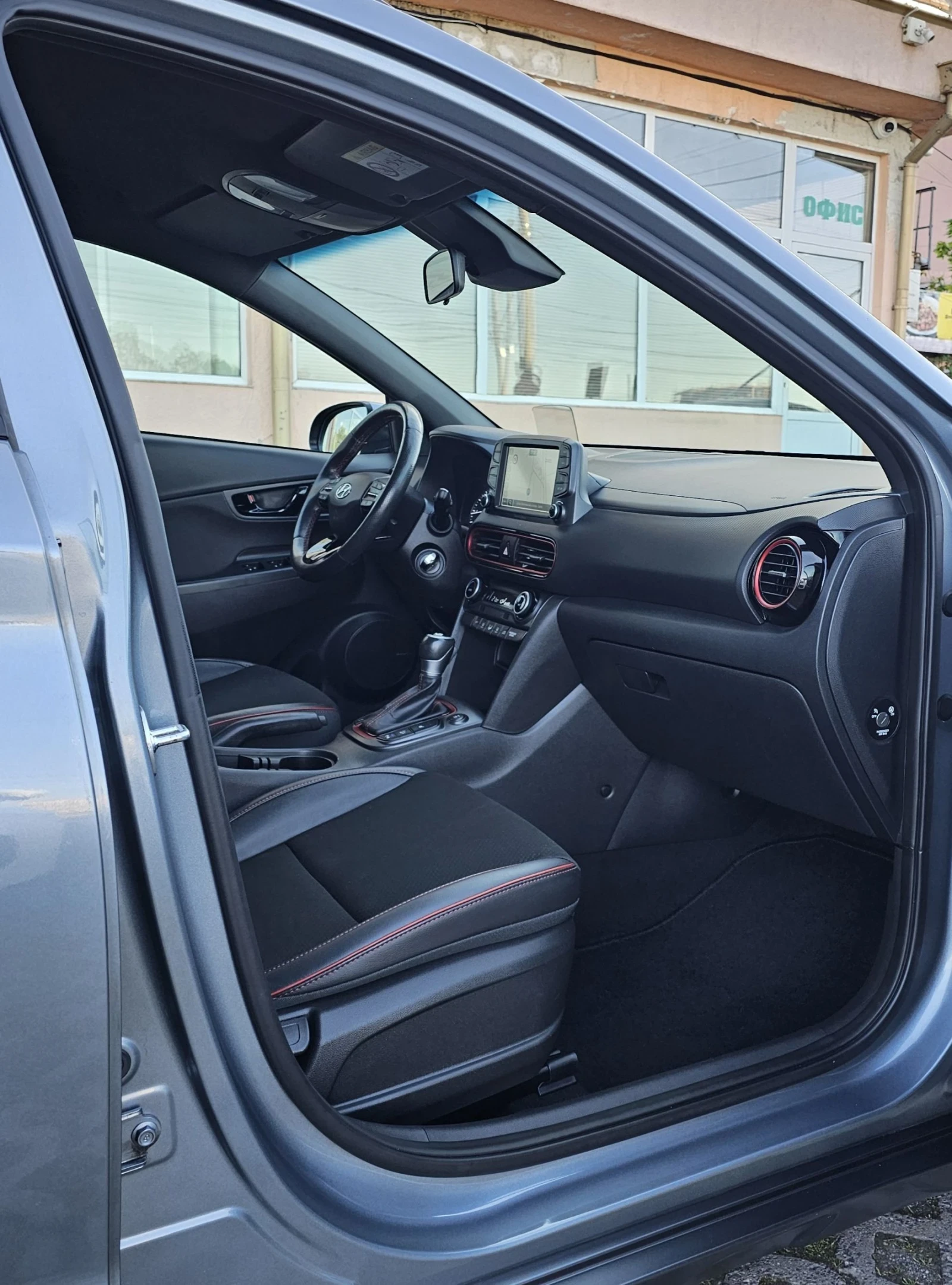 Hyundai Kona 1.6 T-GDI 177к.с. 4WD HeadUp KRELL CarPlay - изображение 8
