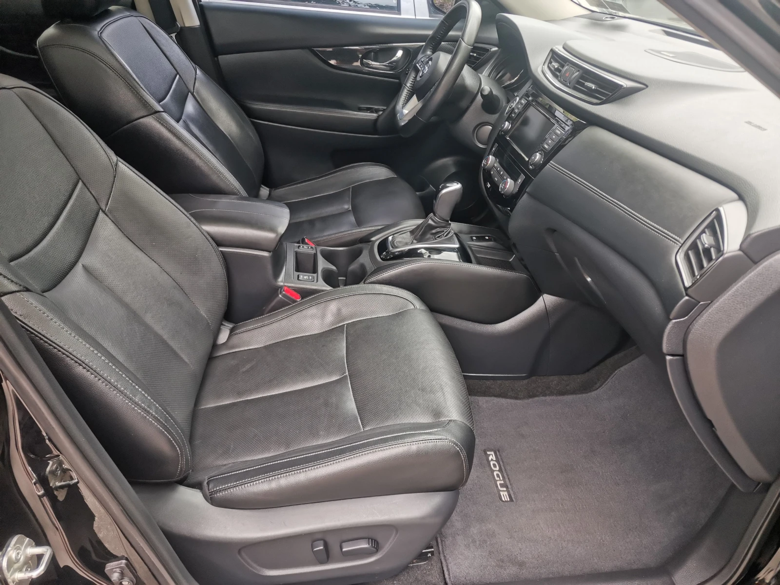 Nissan Rogue 2.5 SL AWD - изображение 10