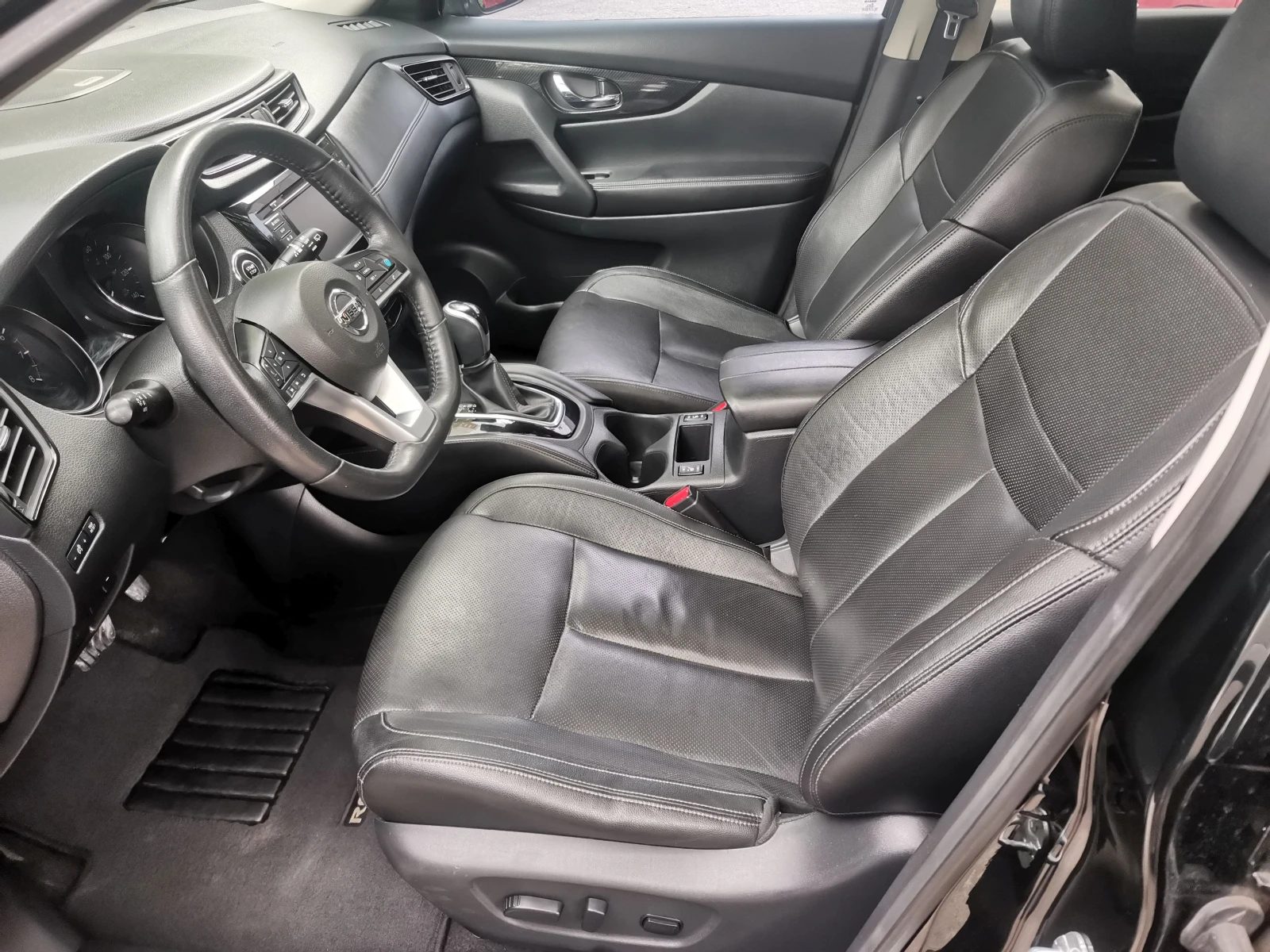 Nissan Rogue 2.5 SL AWD - изображение 8