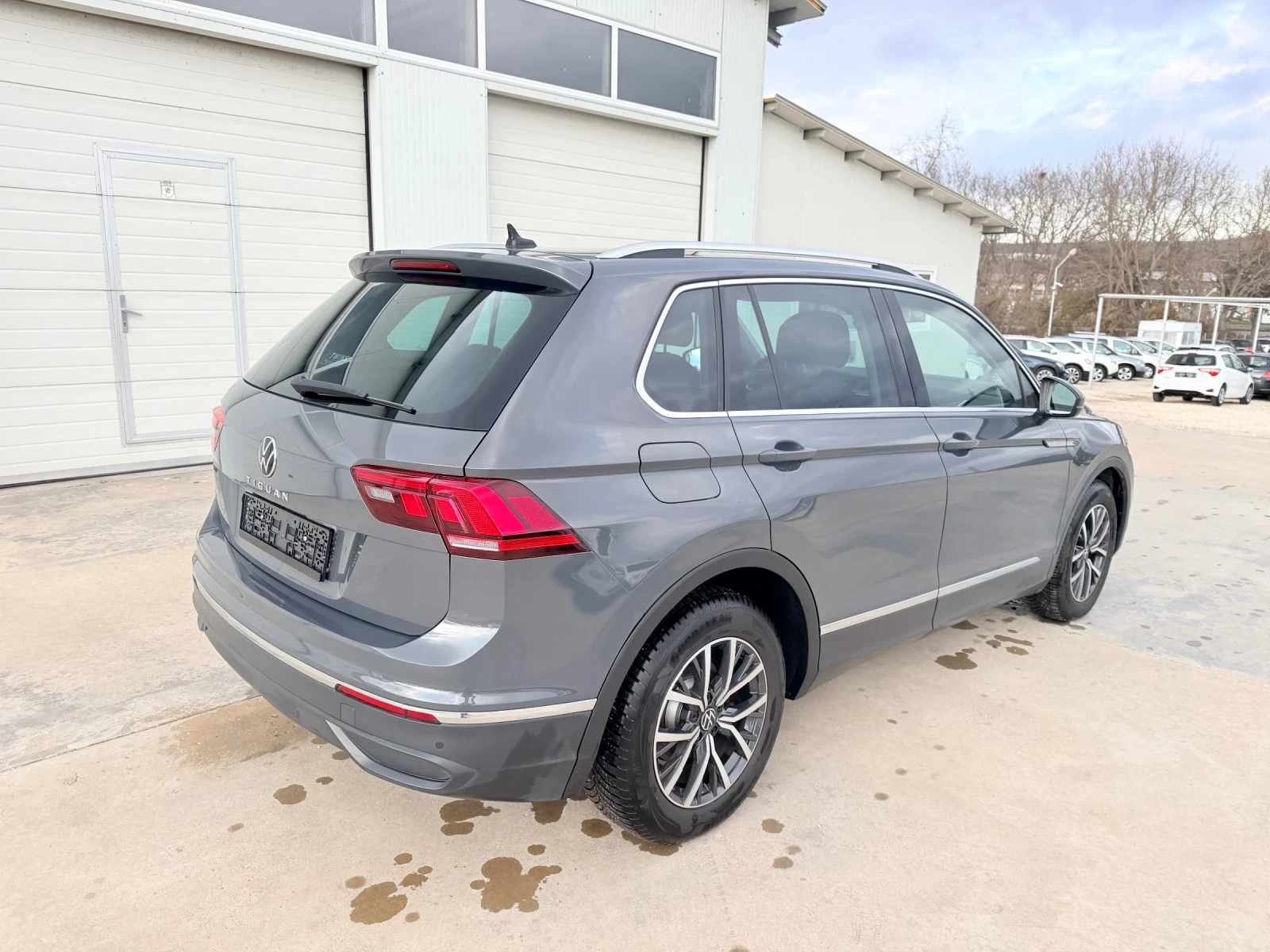 VW Tiguan 2.0tdi 150k.c 98 000km* DSG* Navi* Led* Nova*  | Mobile.bg � ����������� 13