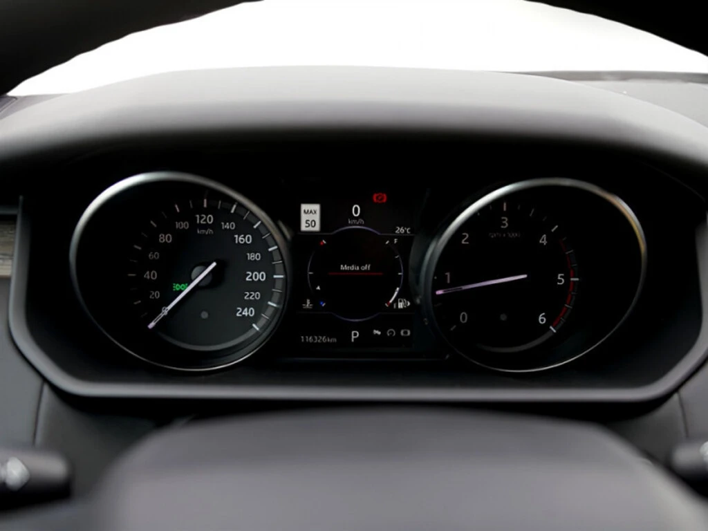 Land Rover Discovery * HSE * * DIESEL AIR RIDE SUSPENSION* * * CARFAX * - изображение 7