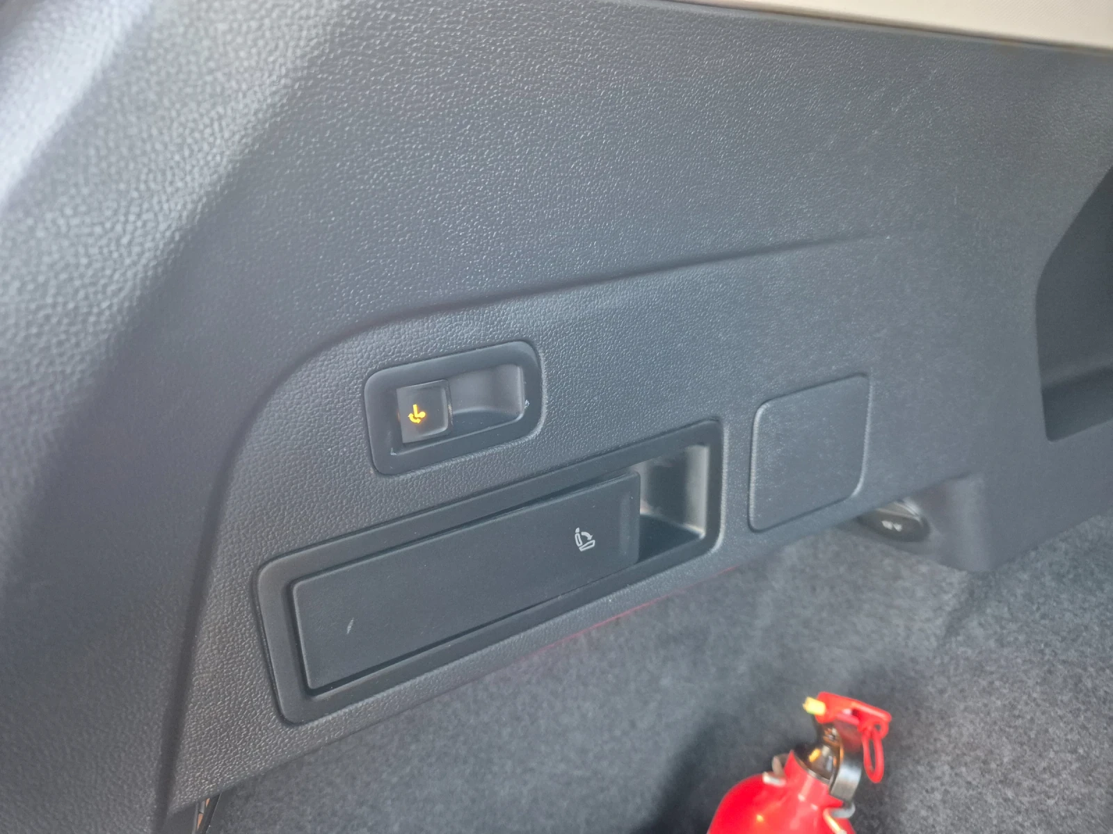 VW Tiguan Rline/2.0D/20�/ALLSPACE | Mobile.bg � ����������� 8