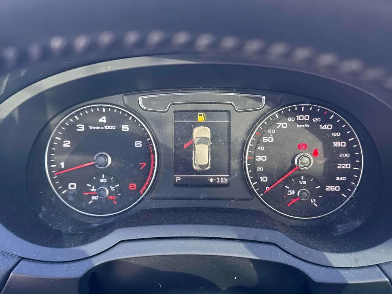 Audi Q3 * Progressiv * 2 КЛЮЧА* ПОДГРЕВ* KEYLESS*  - изображение 6