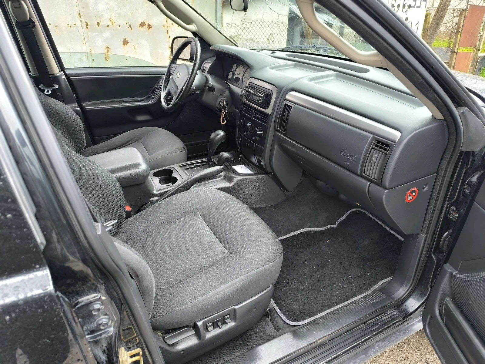 Jeep Grand cherokee, снимка 12 - Автомобили и джипове - 54089298