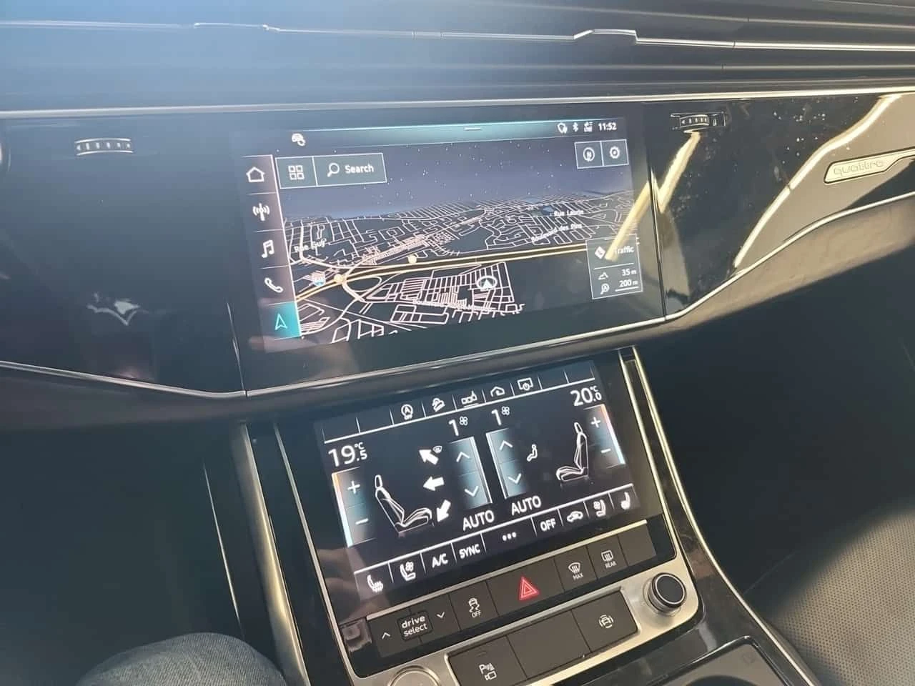 Audi Q8 * PROGRESSIV * ПАНО * ОБДУХВАНЕ * KEYLESS * 360, снимка 11 - Автомобили и джипове - 54231582