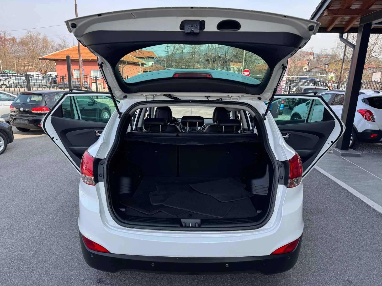 Hyundai IX35 1.7 CRDI НОВ ВНОС , снимка 14 - Автомобили и джипове - 54762131