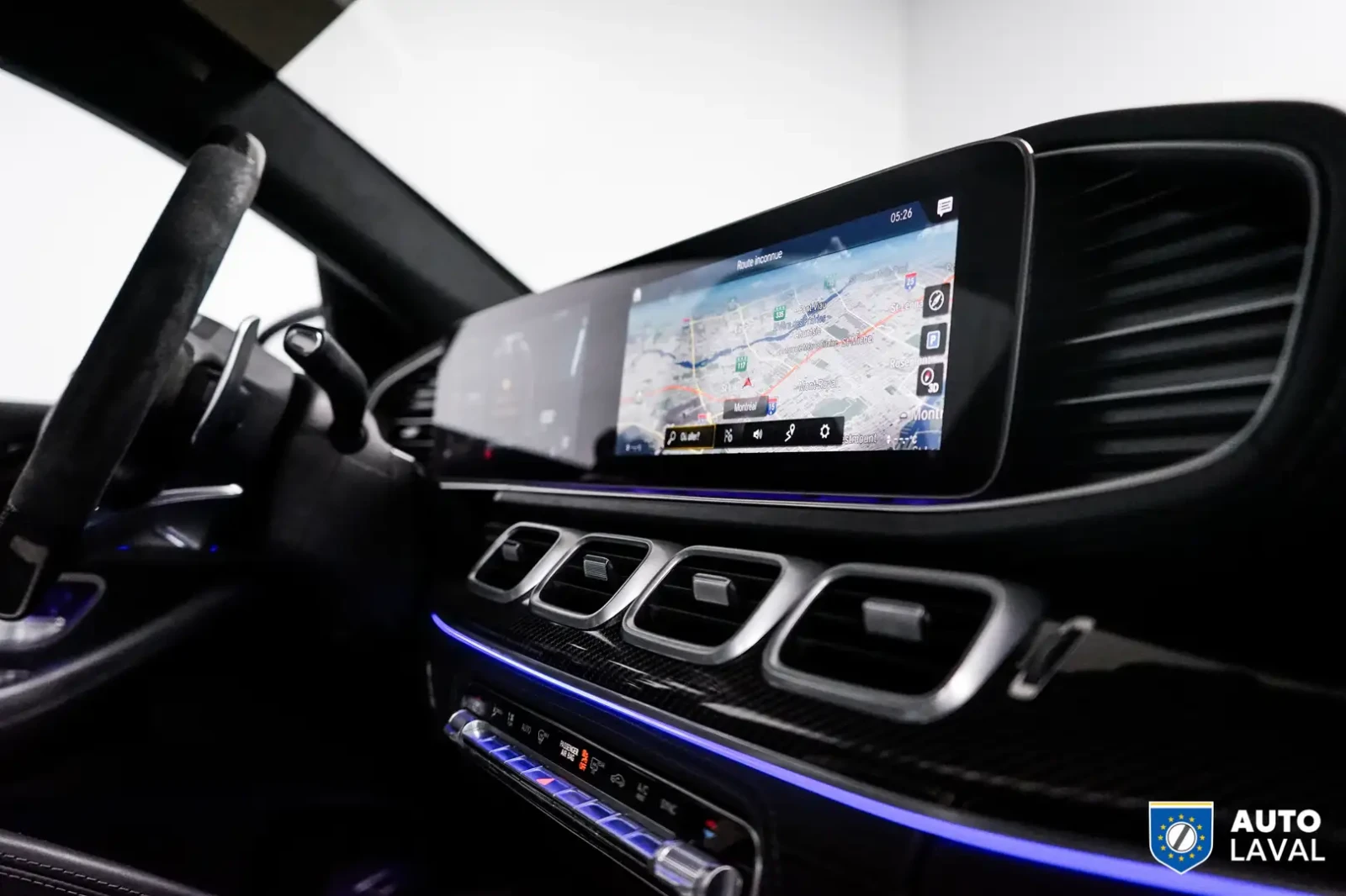 Mercedes-Benz GLE 63 AMG Coupé | DISTRONIC PLUS | AMG Drivers P, снимка 13 - Автомобили и джипове - 54827363