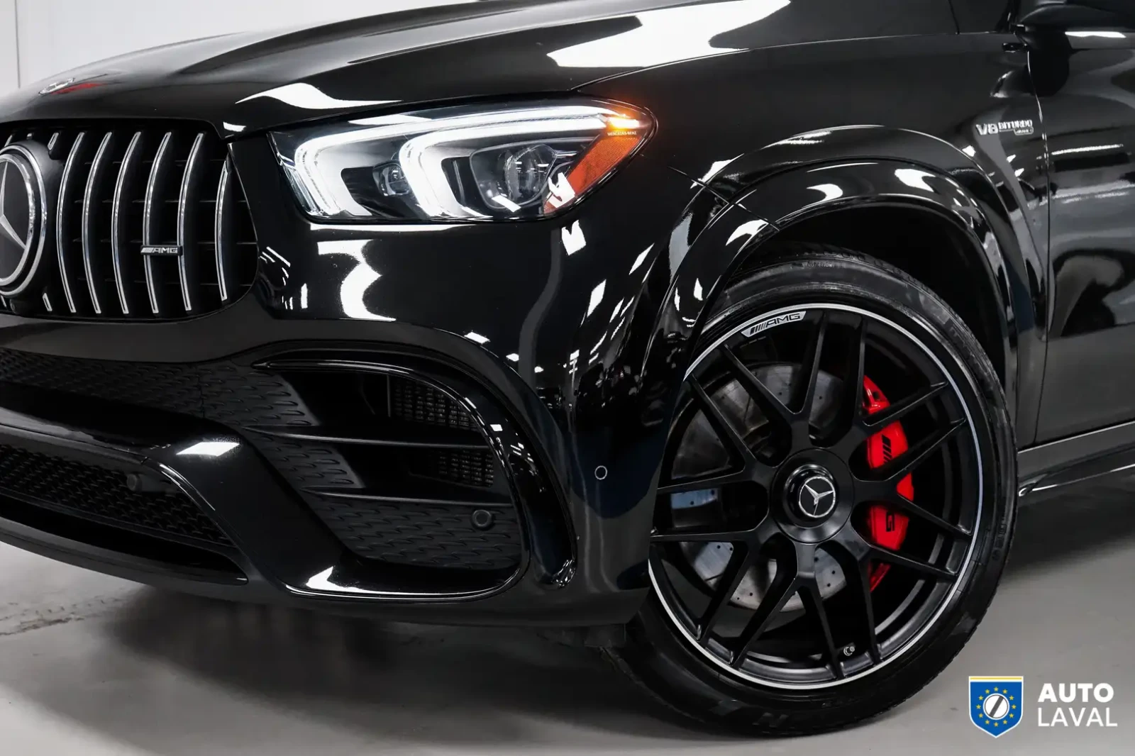 Mercedes-Benz GLE 63 AMG Coupé | DISTRONIC PLUS | AMG Drivers P, снимка 6 - Автомобили и джипове - 54827363