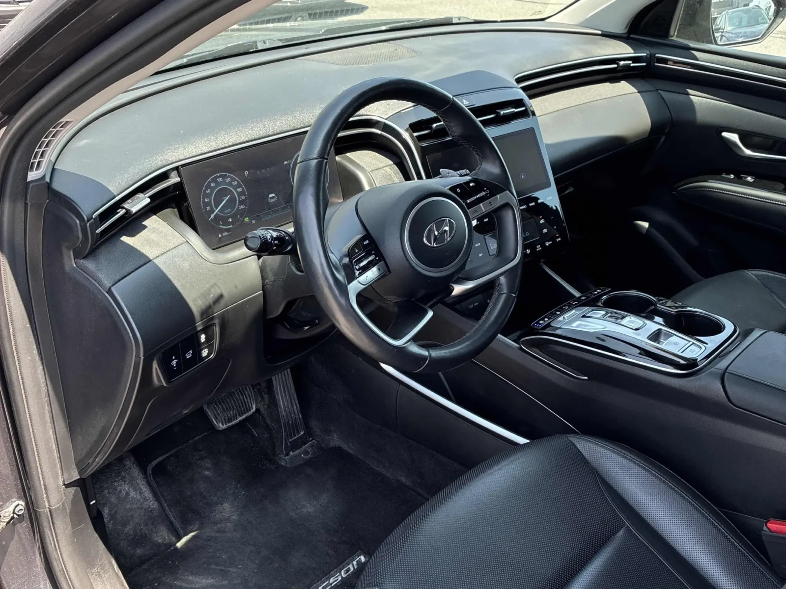 Hyundai Tucson Hybrid * Ultimate * CARFAX, снимка 8 - Автомобили и джипове - 54839517