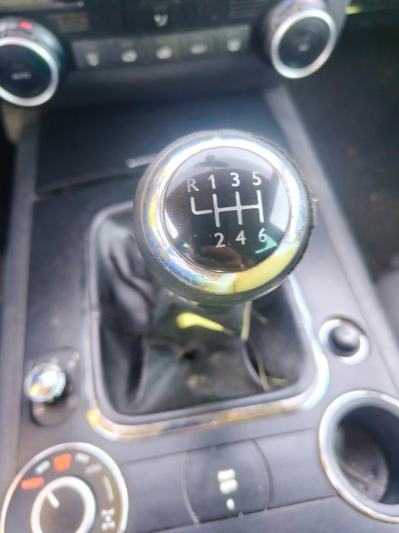 VW Touareg, снимка 12 - Автомобили и джипове - 54934082