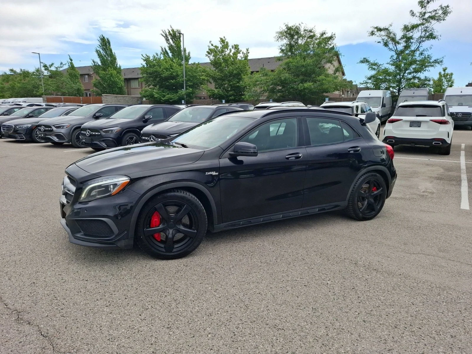 Mercedes-Benz GLA 45 AMG ЦЕНА ДО БЪЛГАРИЯ РЕГИСТРАЦИЯ & АВТОКРЕДИТ, снимка 3 - Автомобили и джипове - 55595148
