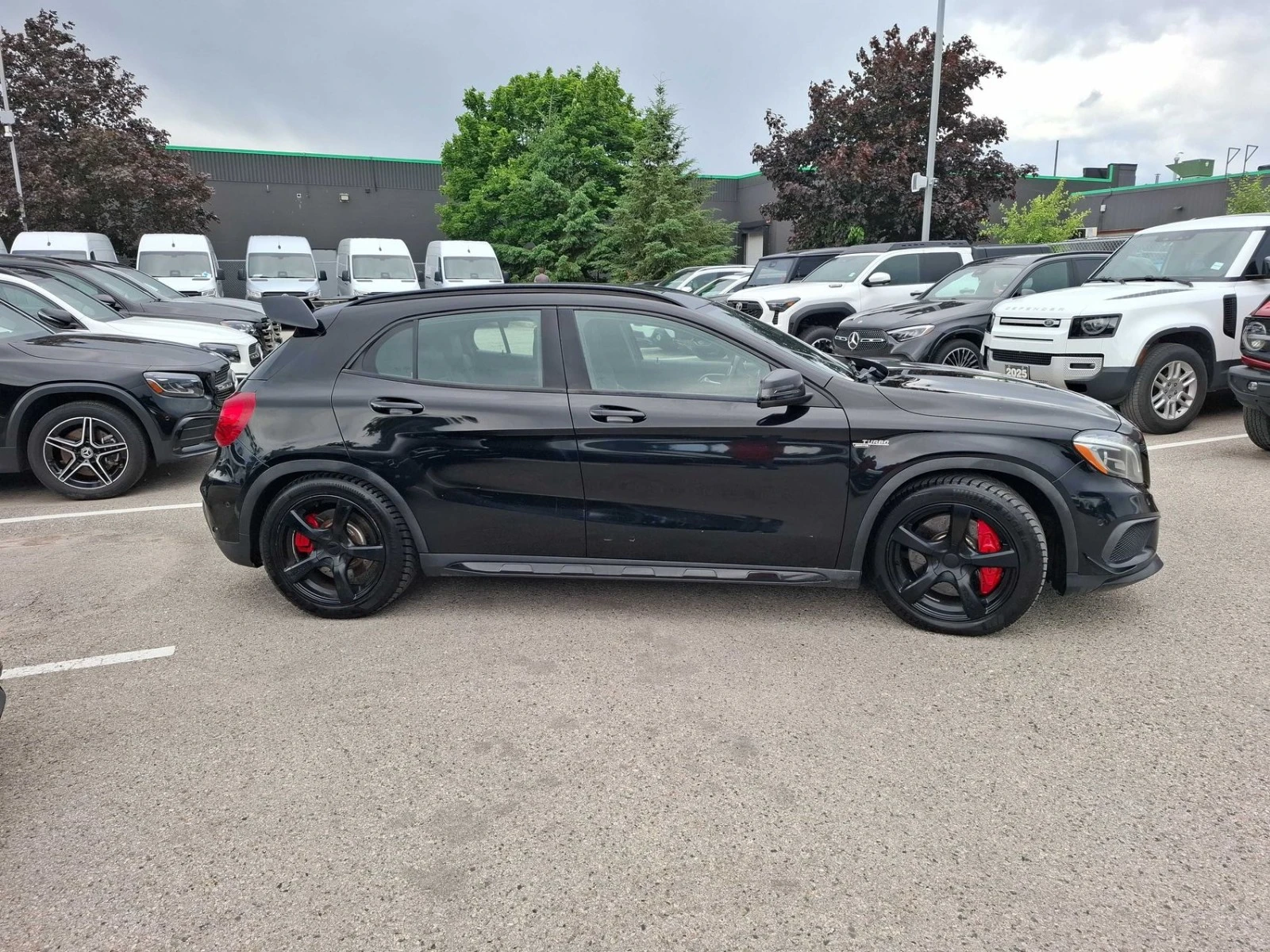 Mercedes-Benz GLA 45 AMG ЦЕНА ДО БЪЛГАРИЯ РЕГИСТРАЦИЯ & АВТОКРЕДИТ, снимка 4 - Автомобили и джипове - 55595148