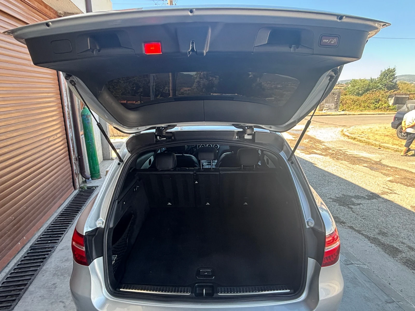 Mercedes-Benz GLC 300 4 MATIC, снимка 15 - Автомобили и джипове - 55683135