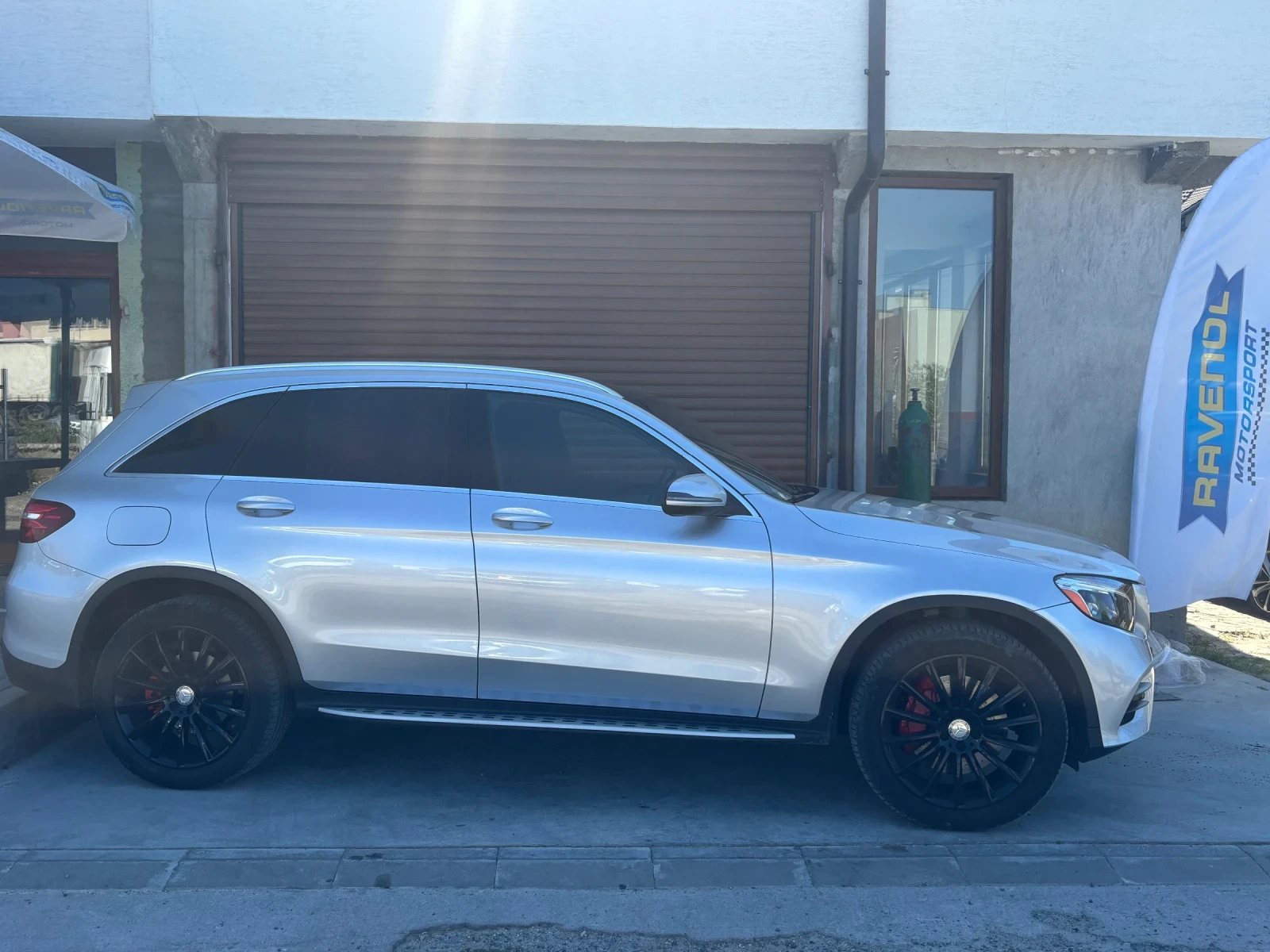 Mercedes-Benz GLC 300 4 MATIC, снимка 3 - Автомобили и джипове - 55683135