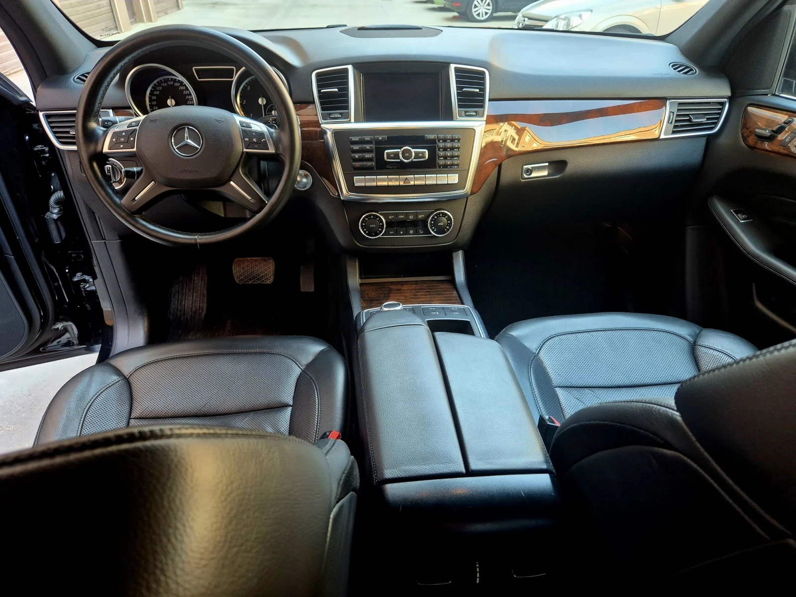 Mercedes-Benz ML 350 AMG/ОБДУХВАНЕ/  Вакум , снимка 9 - Автомобили и джипове - 55939046