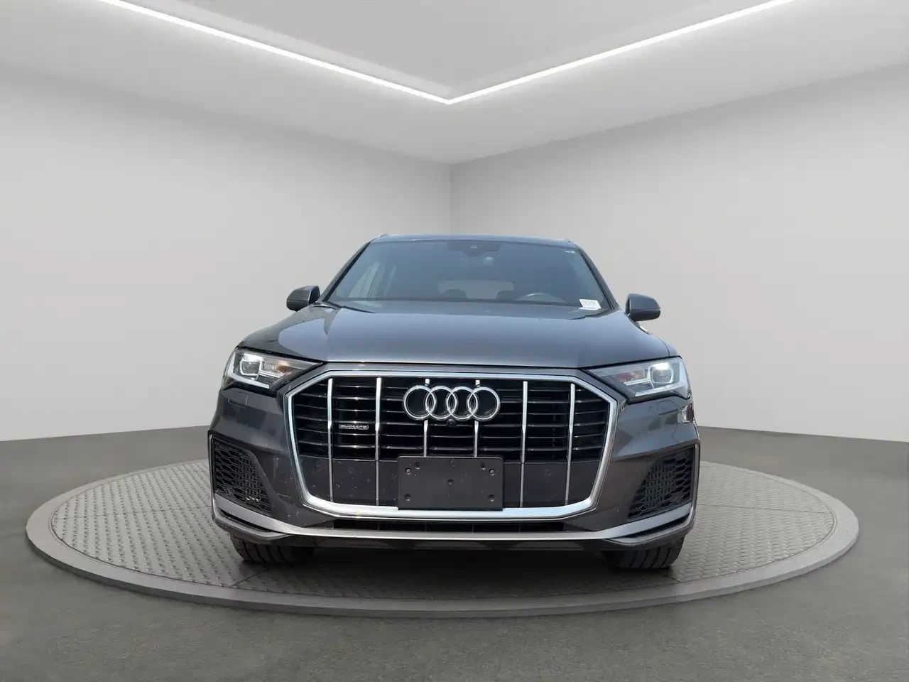 Audi Q7, снимка 2 - Автомобили и джипове - 56180534